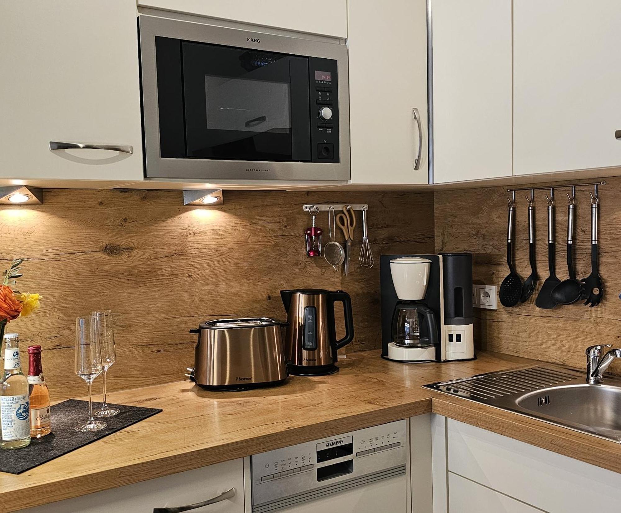 Sun Island Apartment Баабе Екстериор снимка